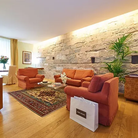Ilaria 4*